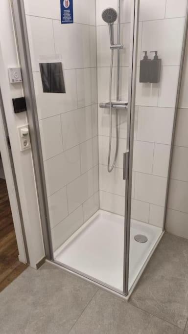 Apartment Brandneues Stadtglanz
